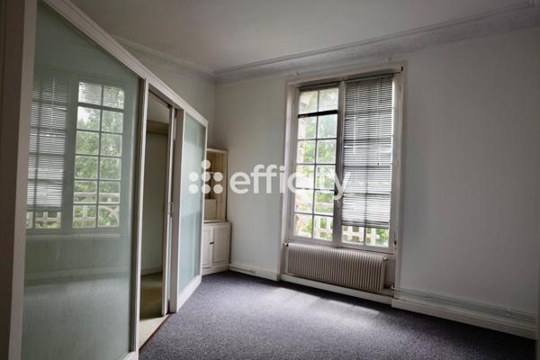Maison
         17 pièces
        - 400 m² Bien prestige 1 850 000 € *