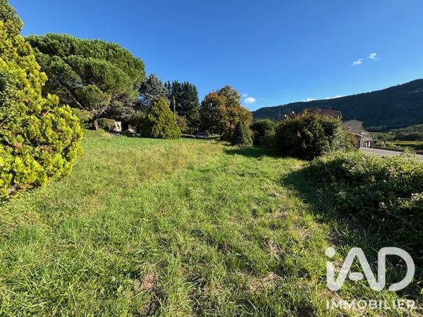 Terrain à vendre 1 150 m² Vesseaux