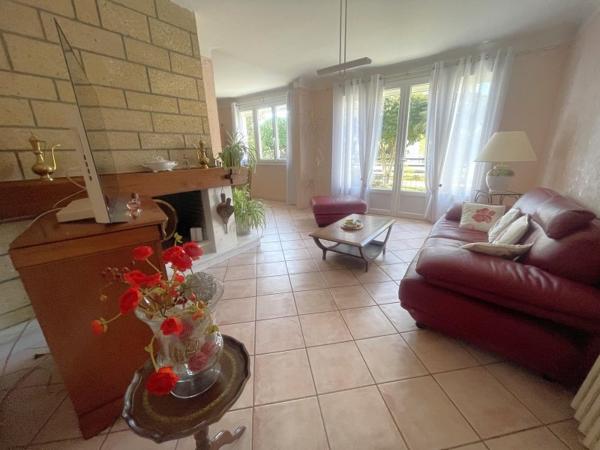 Vente / Maison de plain-pied à Pau (64000)