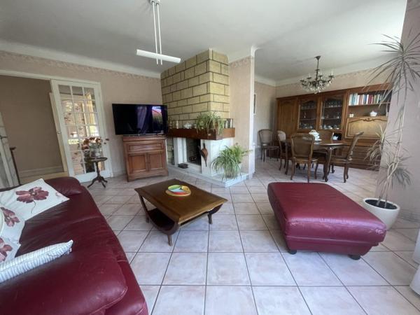Vente / Maison de plain-pied à Pau (64000)