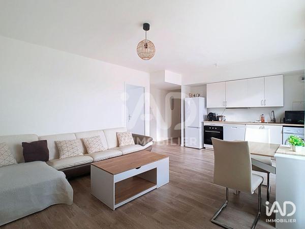 Location appartement 2 pièces 48 m² Savigny-le-Temple