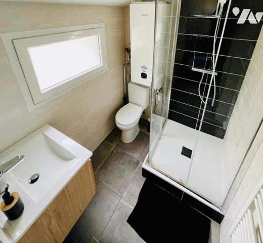 Maison atypique de plain-pied proche centre ville