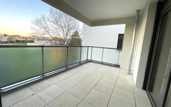 Appartement à louer    3 pièces •  Rillieux-la-Pape