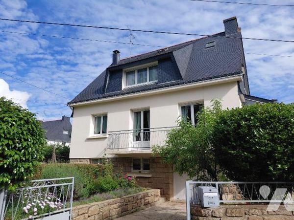 Maison 4 pièces à vendre - Pontivy (56300) - Morbihan**

Idéalement située à proximité du cen...
