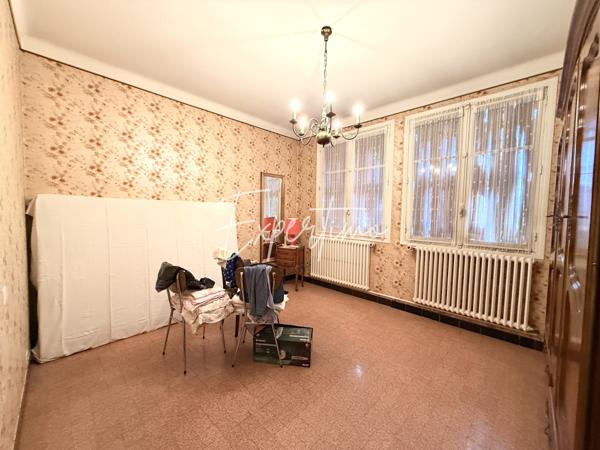 Digne-les-Bains (04000) Maison à fort potentiel avec vue imprenable