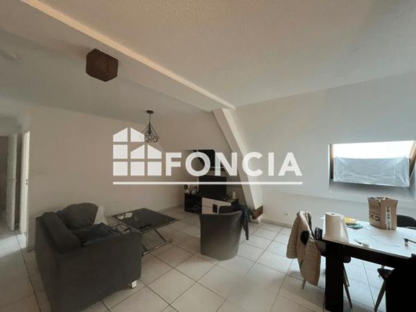 À vendre Appartement 3 pièces 47.07 m² - Franois 25770