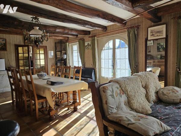 Grande longère entre AURAY et PLOEMEL