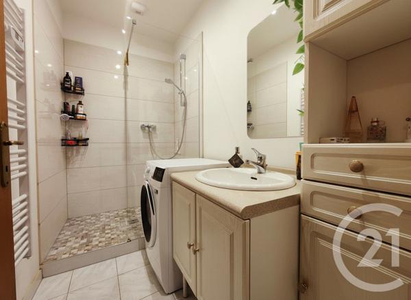 Appartement F4 à vendre  4 pièces - 77 m2 STRASBOURG - 67