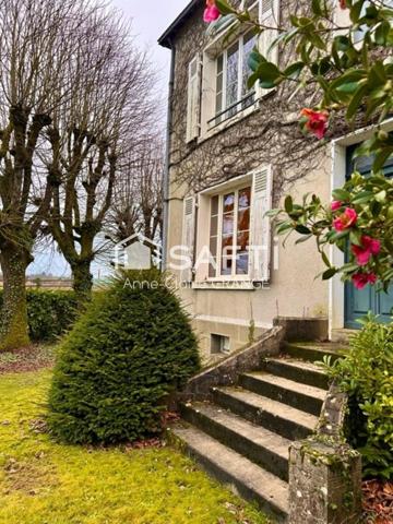Maison de maître, proche de toutes les commodités