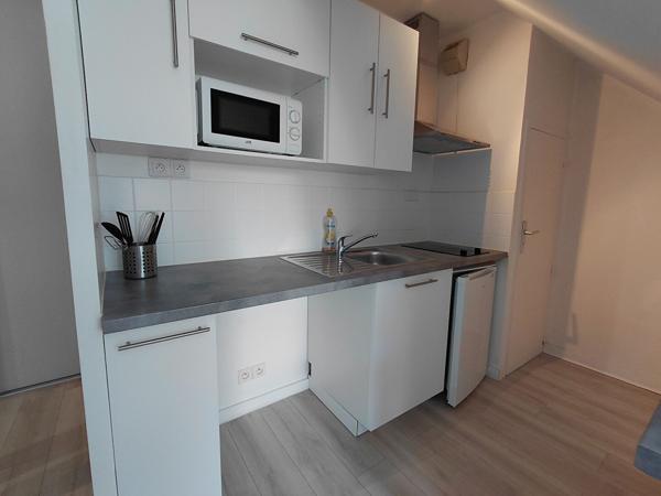 Appartement Laval 2 pièce(s) centre ville