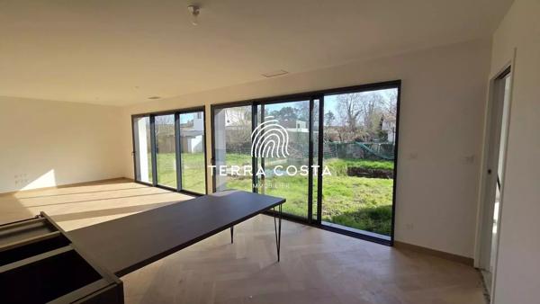 Plain-pied – 125 m² – Terrain 1 000 m² – Impasse au calme