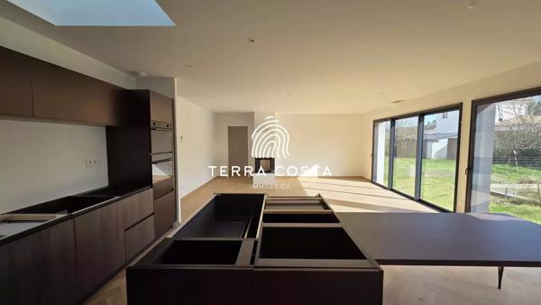 Plain-pied – 125 m² – Terrain 1 000 m² – Impasse au calme