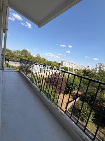 La lumière au 3eme, la ville à vos pieds!