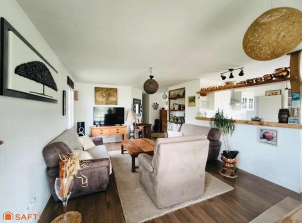 Charmante maison de 120 m² avec studio indépendant et grand jardin à Montjean (16240)