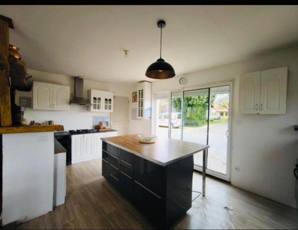 Charmante maison de 120 m² avec studio indépendant et grand jardin à Montjean (16240)