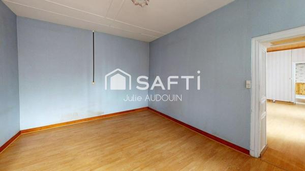 Maison ancienne avec dépendances – 131 m² habitables LE SEURE