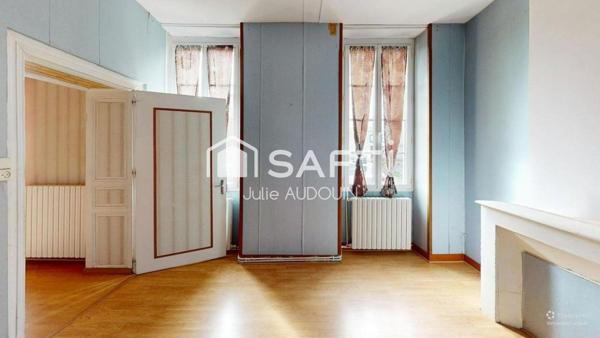 Maison ancienne avec dépendances – 131 m² habitables LE SEURE