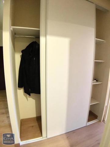 Appartement à louer 3 pièces 84.28m²