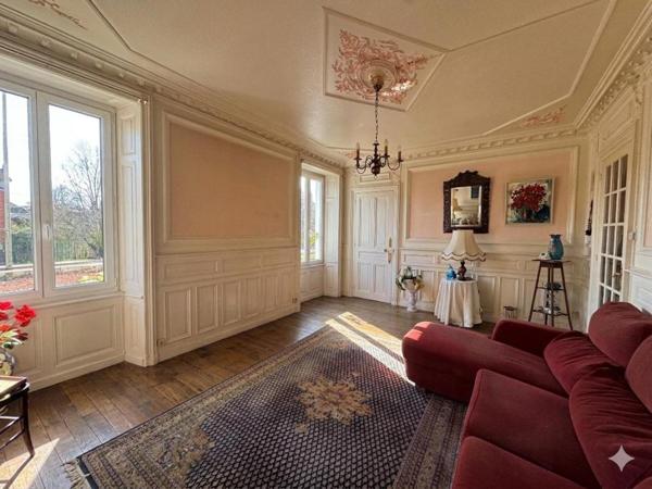 Appartement Montbeliard 5 pièce(s) 129 m2