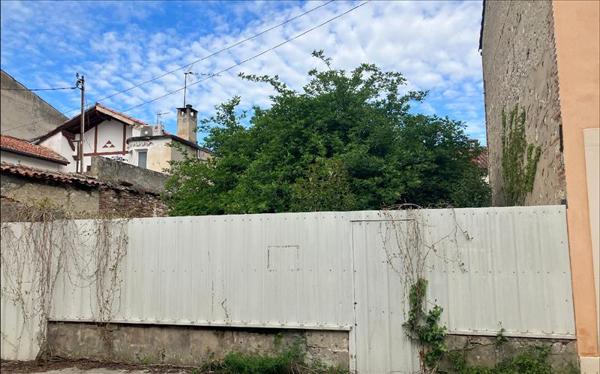 Terrain à vendre |  Agen |  161 m²