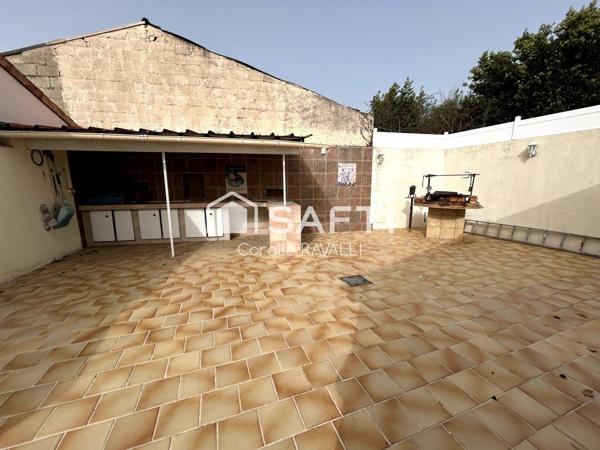 Maison plain-pied au calme quartier Saint -Cybard avec plusieurs places de stationnement privées