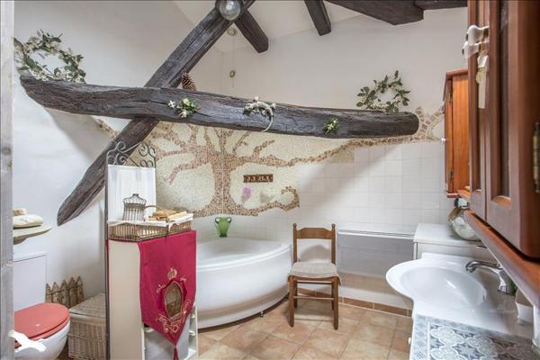 Maison à vendre |  Marans |  6 pièces | 255 m²