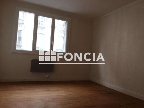 Location Appartement 3 pièces 82.6 m² - 48 RUE DE STALINGRAD Grenoble 38100