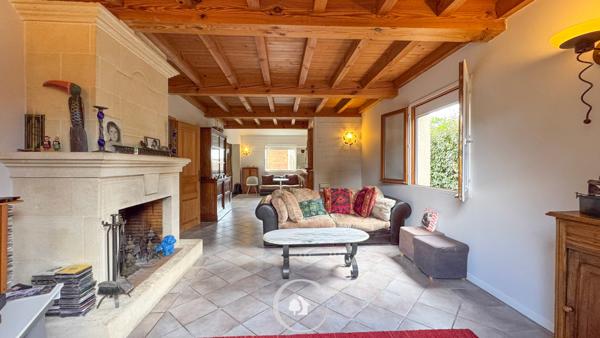 Cestas (33610) MAISON FAMILIALE 220 M2 - PISCINE - DEPENDANCE - GARAGE