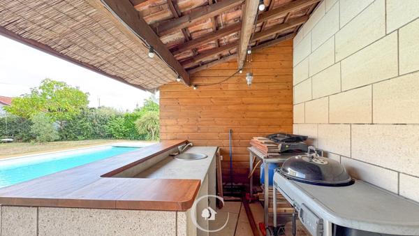 Cestas (33610) MAISON FAMILIALE 220 M2 - PISCINE - DEPENDANCE - GARAGE