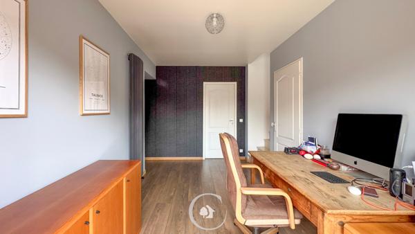 Cestas (33610) MAISON FAMILIALE 220 M2 - PISCINE - DEPENDANCE - GARAGE