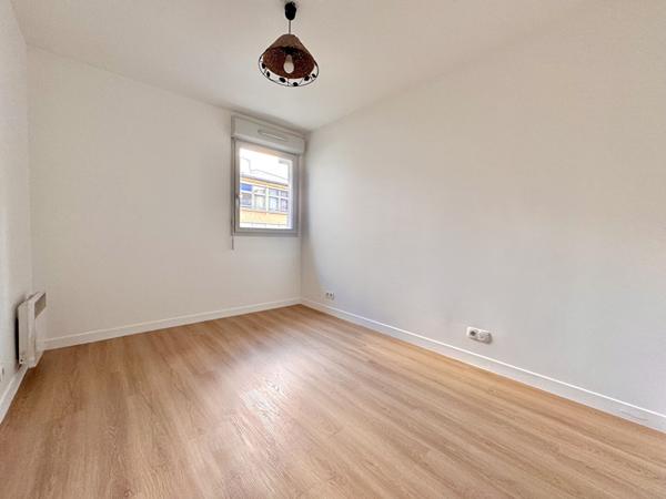 Appartement Pantin 3 pièce(s) 63.88 m2