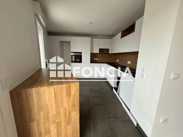 Location Appartement 5 pièces 120.7 m² - 2 AVENUE DE LA DIVISION LECLERC Chatenay Malabry 92290