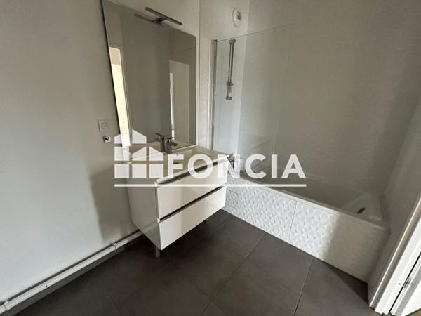 Location Appartement 5 pièces 120.7 m² - 2 AVENUE DE LA DIVISION LECLERC Chatenay Malabry 92290