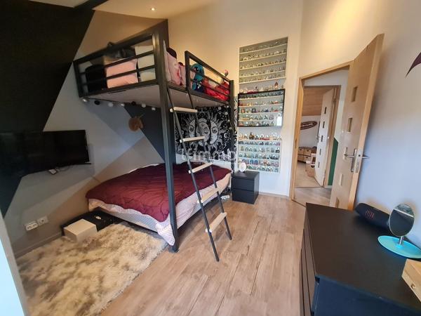 Maison 100m² Terrain 370m² Dépendance piscine