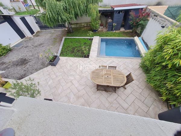 Maison 100m² Terrain 370m² Dépendance piscine