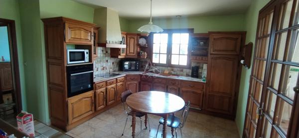 Vic Fezensac 32 Belle Maison T5 + Parc arboré de 8 000m2