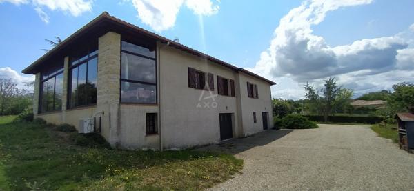 Vic Fezensac 32 Belle Maison T5 + Parc arboré de 8 000m2