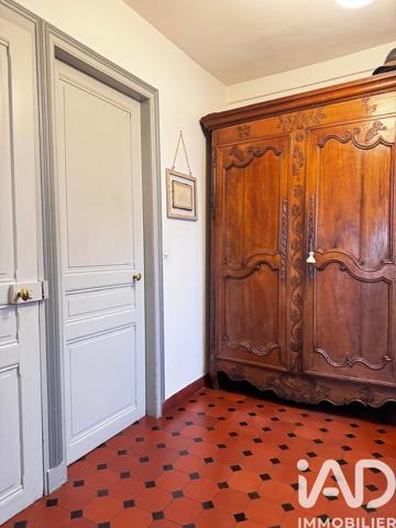 Maison à vendre 10 pièces 261 m² Auneuil