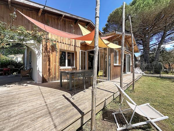 Maison
         7 pièces
        - 160 m² Exclusivité