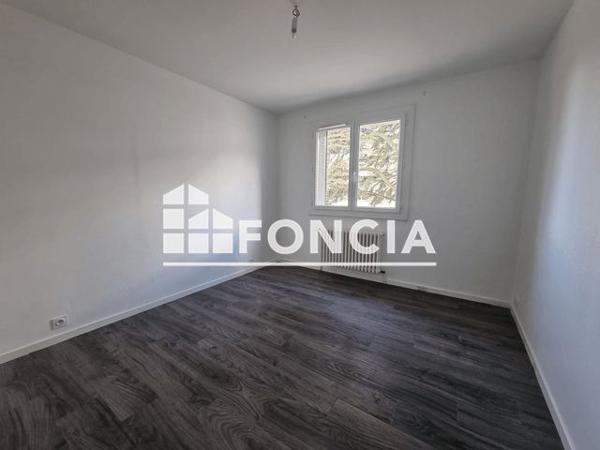 Location Appartement 3 pièces 57.14 m² - 9 RUE DE L'ANGE ROUBAUD Gap 05000