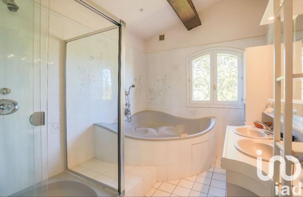 Maison à vendre 15 pièces 497 m² Grimaud