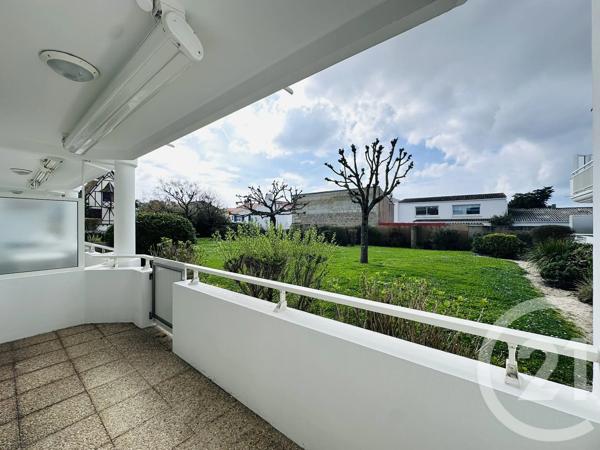 Appartement F2 à vendre  2 pièces - 48,63 m 2   ST GILLES CROIX DE VIE  - 85
