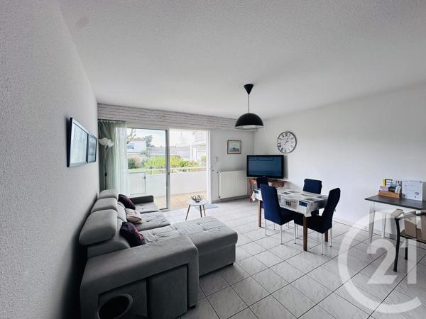 Appartement F2 à vendre  2 pièces - 48,63 m 2   ST GILLES CROIX DE VIE  - 85