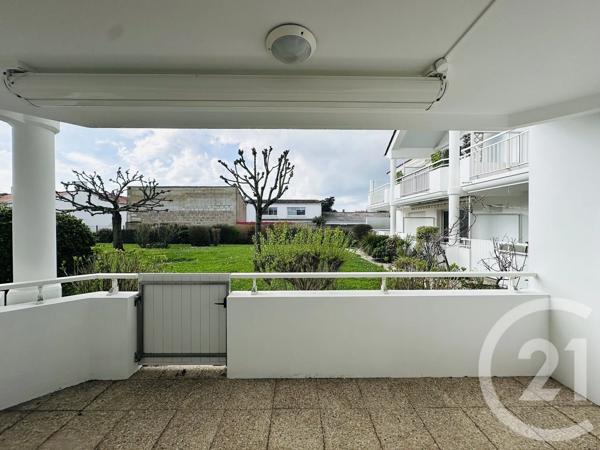 Appartement F2 à vendre  2 pièces - 48,63 m 2   ST GILLES CROIX DE VIE  - 85