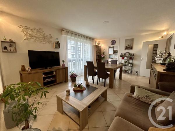 Appartement à vendre  3 pièces - 68,01 m2 AVON - 77