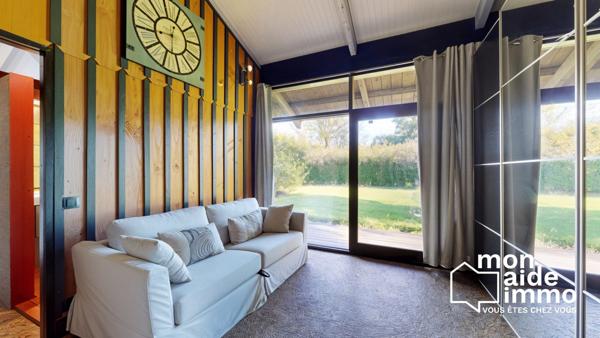 Maison de 136m² + grand garage avec bureau sur 2300m² de terrain