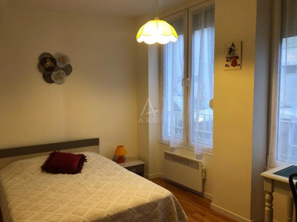 A GIEN CENTRE IMMEUBLE de rapport de 5 LOGTS