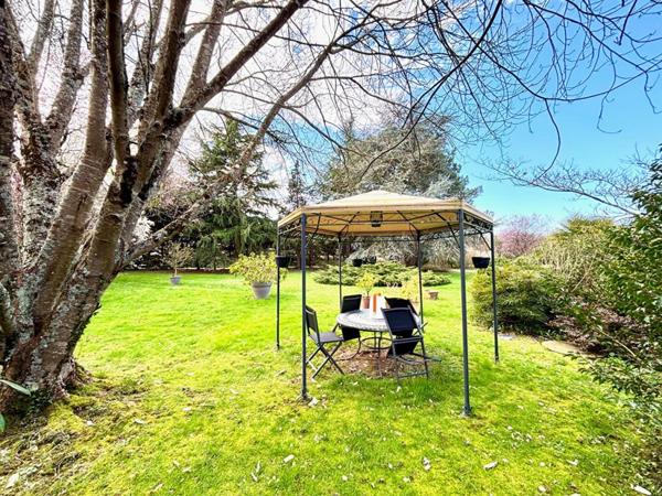 Maison de campagne 15 min d'Angers 6 pièce(s) 175 m2