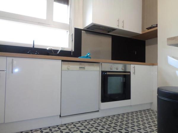 Location                                                      Appartement
                        
                     3 pièces                      80 m2                     à Perpignan