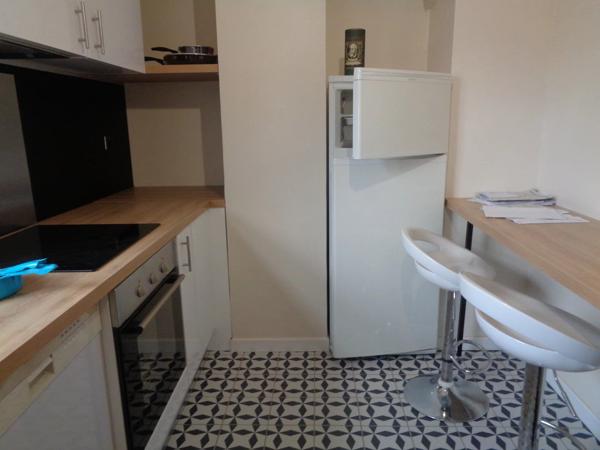 Location                                                      Appartement
                        
                     3 pièces                      80 m2                     à Perpignan